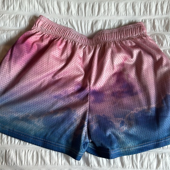 Inaka Woman’s Shorts - Picture 3 of 3